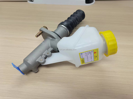 Shacman F2000 F3000 X3000 M3000 Clutch Master Cylinder Dz93189230090 for Big Trucks