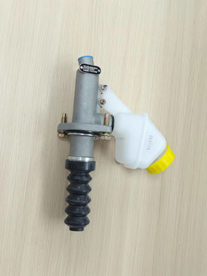 Shacman F2000 F3000 X3000 M3000 Clutch Master Cylinder Dz93189230090 for Big Trucks