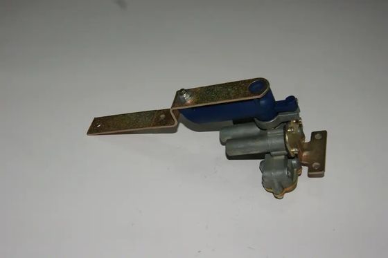 Reference NO. 90054007 Air Suspension Valve for Truck Leveling Kit SCN 1118884