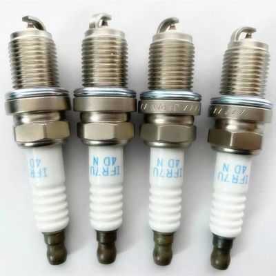 Bus Yutong Yuchai Engine Spark Plug M2A00-3705002A IFR 7U-4D for Superior Performance