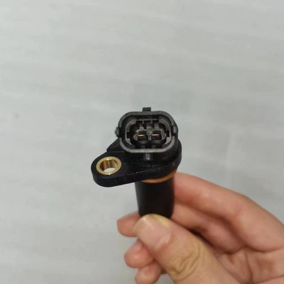 Crankshaft Position Sensor for Heavy Duty Truck Engine 0281002315 612630030007 501041244902612