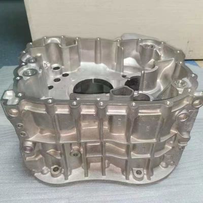 Shacman Dongfeng HOWO FAW Heavy Duty Truck Transmission Housing Gearbox Intermediate Housing 1325301063