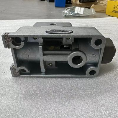 Original Transmission Follow-up Valve A5000 for Shacman Trucks in Excellent Condition