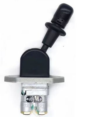Standard Size Hand Brake Valve Dz93189360061 Heavy Duty Truck Shacman F3000 Truck Parts