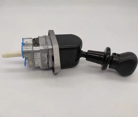 Standard Size Hand Brake Valve Dz93189360061 Heavy Duty Truck Shacman F3000 Truck Parts