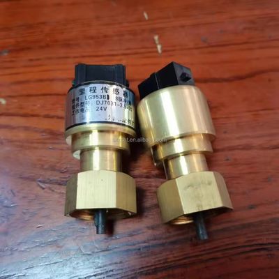 Jinlong Dongfeng Heavy Truck Parts Odometer Sensor Speed Sensor Lg953B1 1100916 3824010