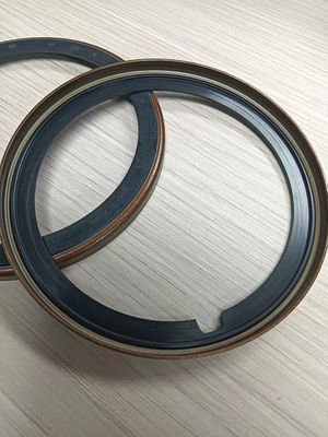Transmission Rear Output Shaft T5g 7795568 Transmission Oil Seal for Howo Truck Model