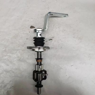 1593190926 Dongfeng F3000 Gearbox Shift Cover Assembly with Fork Shift Small Cover
