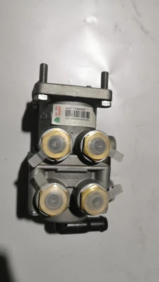 Filtrate Fuel Function HOWO Truck Brake Valve Wg9000360520Wg9719360005 for Shacman