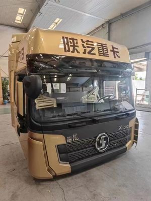 Shacman Truck Body Parts F2000 F3000 X3000 M3000 L3000 Truck Center Console Cab Assembly