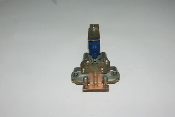 Reference NO. 90054007 Air Suspension Valve for Truck Leveling Kit SCN 1118884