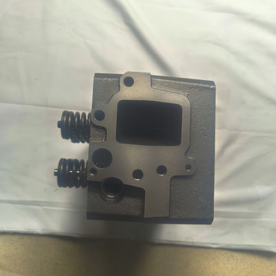 Engine Spare Parts Cylinder Head 40236R 180804 Designed for Construction Machinery