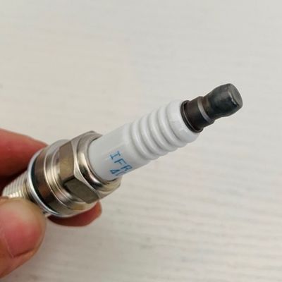 IFR7F-4D Spark Plug The Ultimate Solution for Yuchai Engine Repair and Replacement
