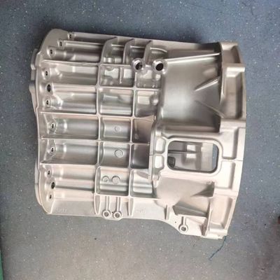 1325301063 Heavy Duty Truck Transmission Parts Intermediate Housing Transmission Case